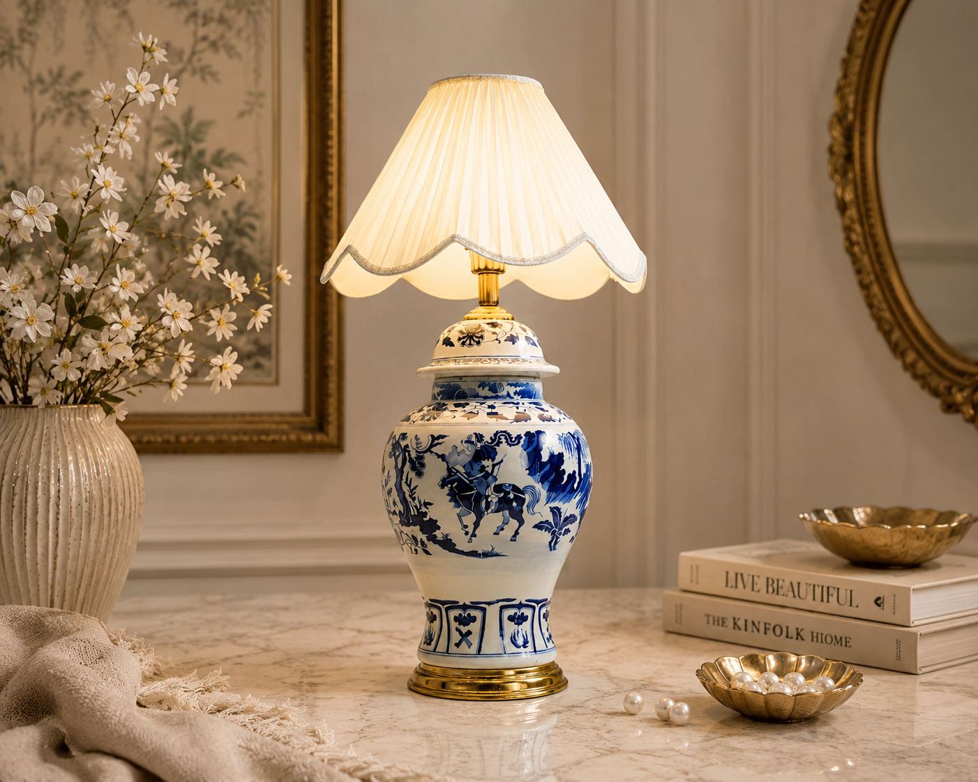 Imperial Manor Table Lamp